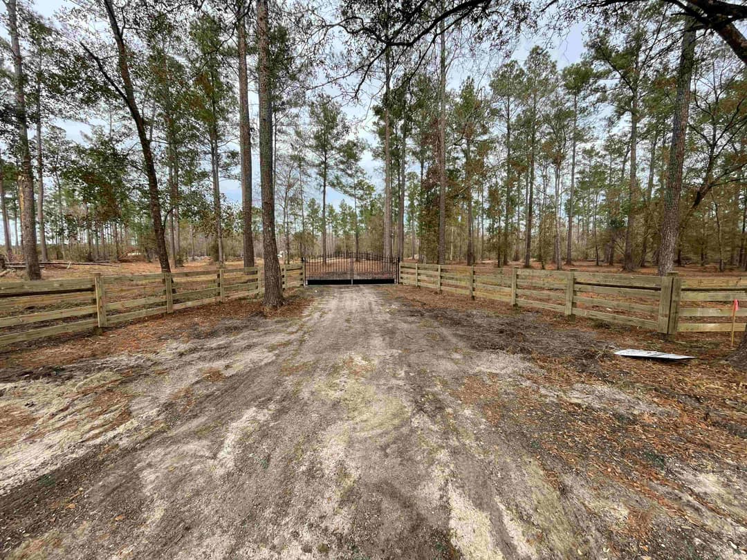 Farm Gate Installation - Professional fencing services in Northwest Florida